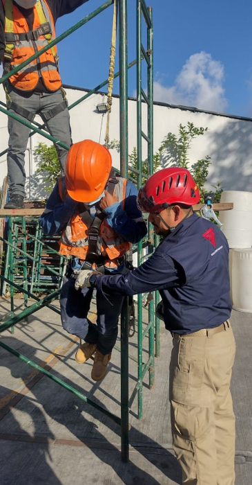 WhatsApp Image 2024-05-14 at 10.53.30 PM (2)